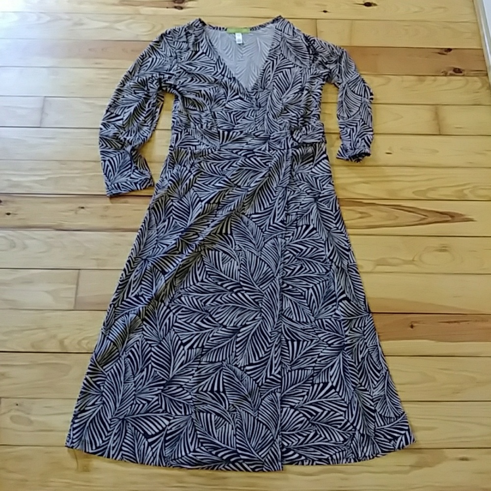 Mock wrap dress in tropical leaves.
